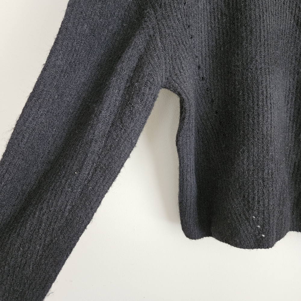 NWT Topshop Sweater Knit Turtleneck Drop Shoulder Fuzzy Black size 12 Large - Picture 4 of 7